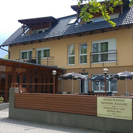 Adam Apartmanhaz Siófok Extérieur photo