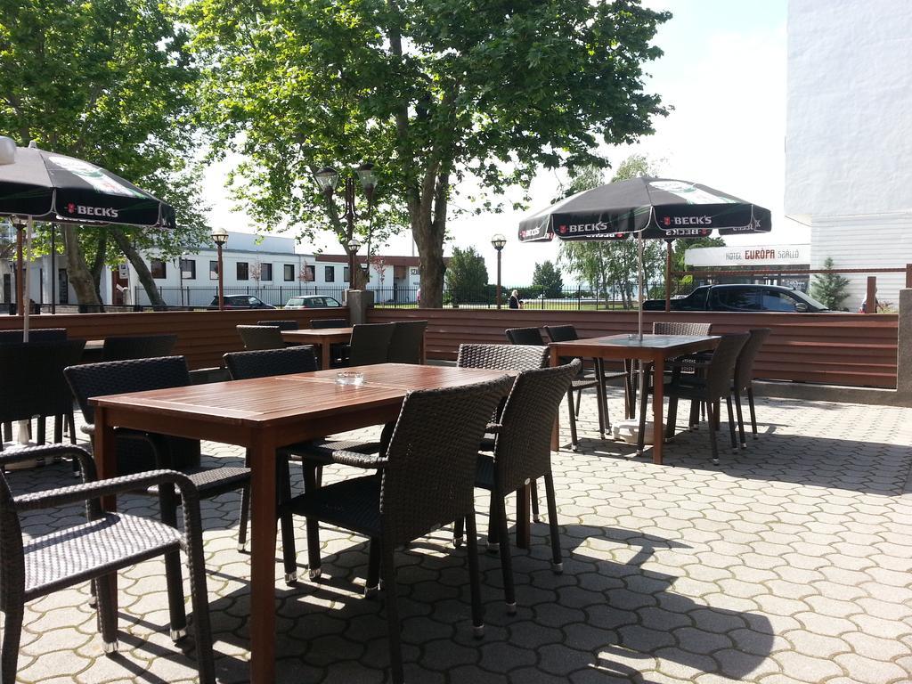 Adam Apartmanhaz Siófok Extérieur photo