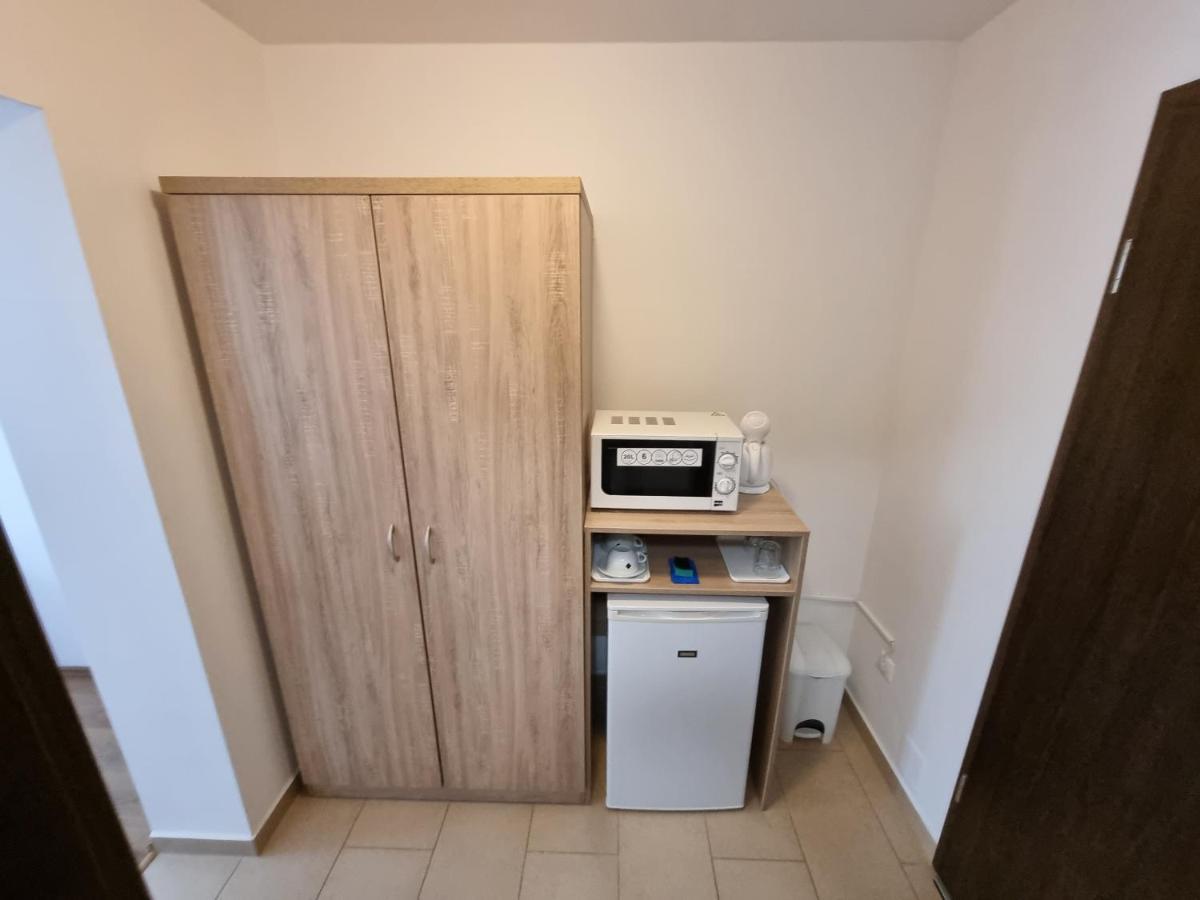 Adam Apartmanhaz Siófok Extérieur photo