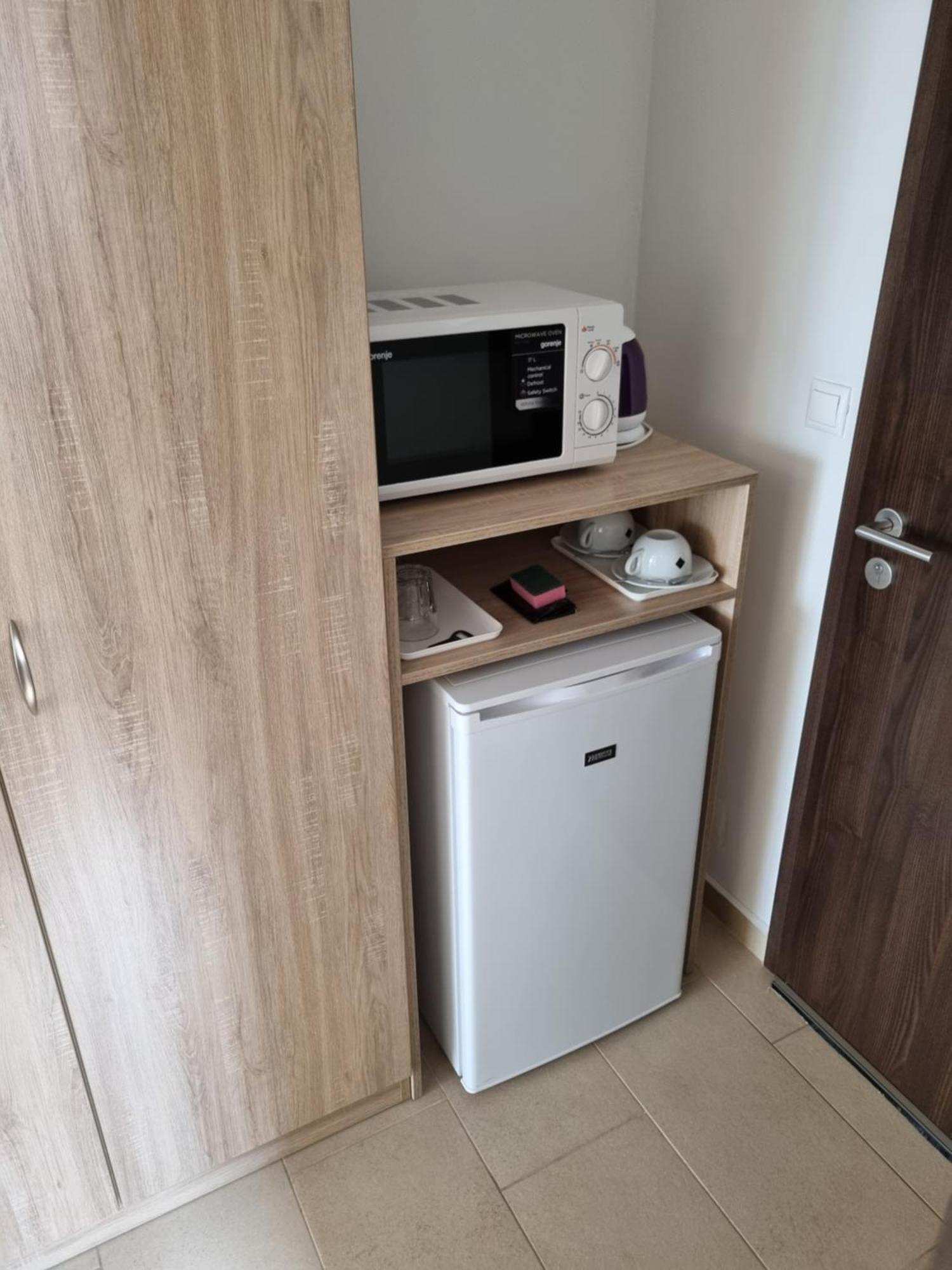 Adam Apartmanhaz Siófok Chambre photo